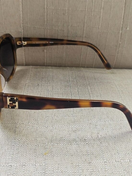 Fendi Women Sunglasses Brown Tortoise FS5232R Eyewear Shades Made in Italy main image 11